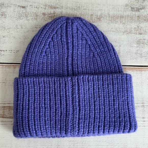 NWT UGG Chunky Rib Knit Beanie in Lupine Purple OS One Size Fits Most - Picture 2 of 6